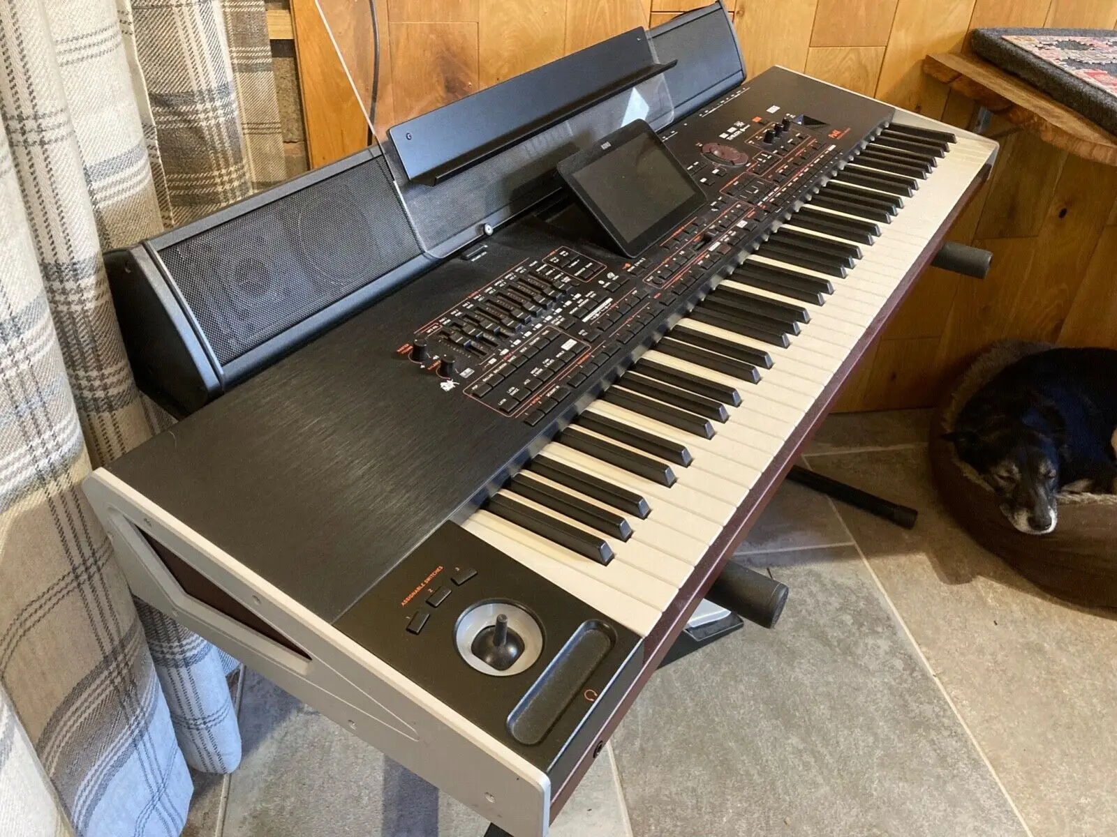 

Лучшее предложение, профессиональная клавиатура KORG PA4X P4