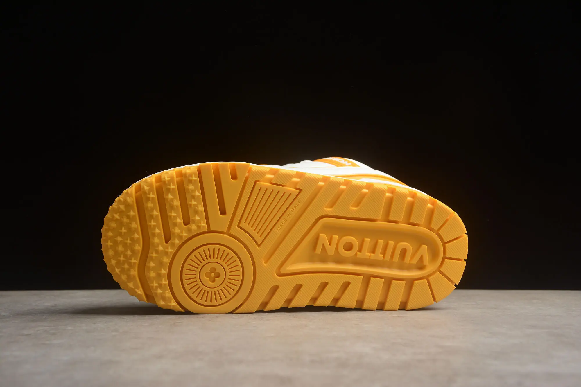 точная копия 1:1 КроссовКи Louis Vuitton Trainer Maxi Sneaker Спортивная Обувь Активного