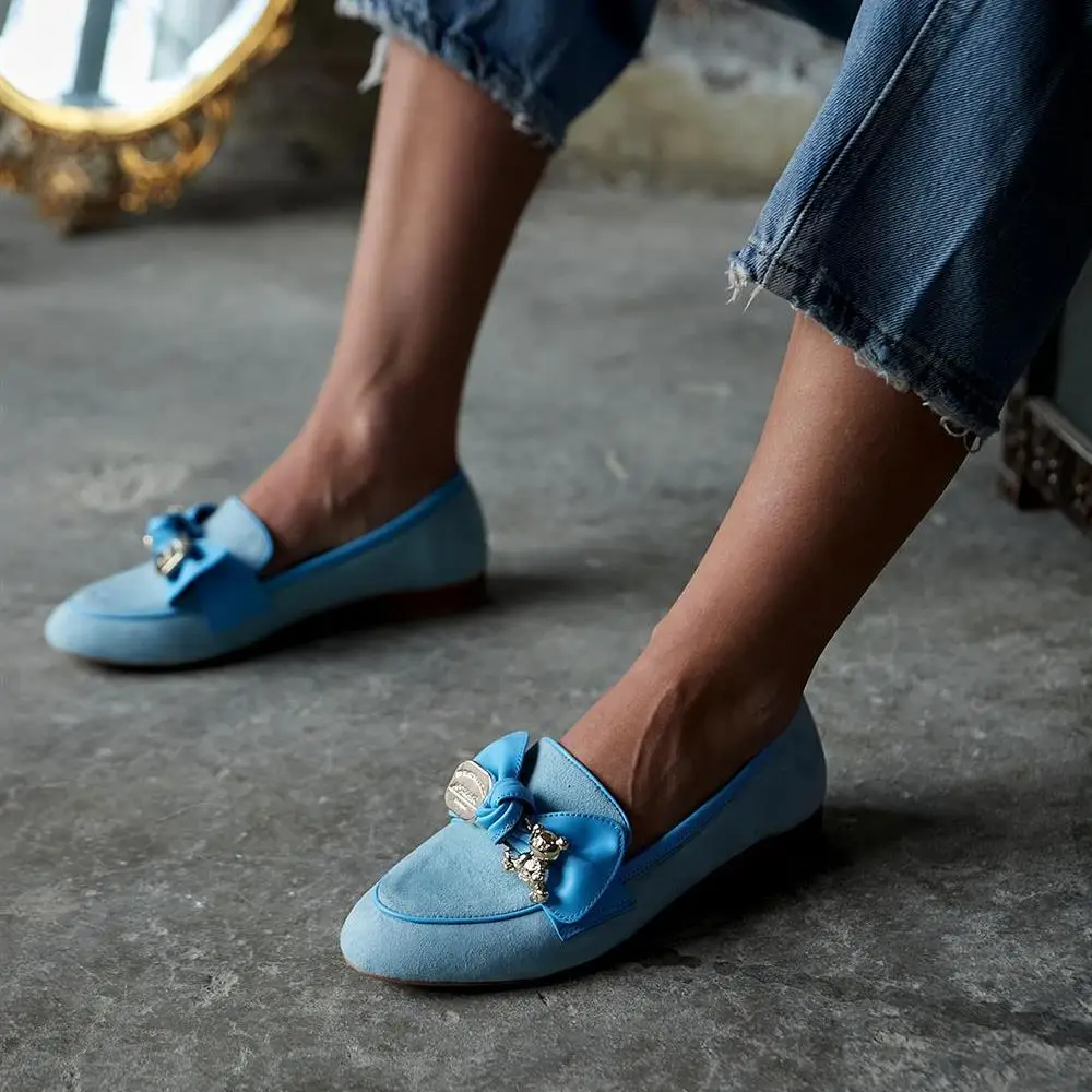 

Туфли-лоферы на плоской подошве, из натуральной кожи и замши