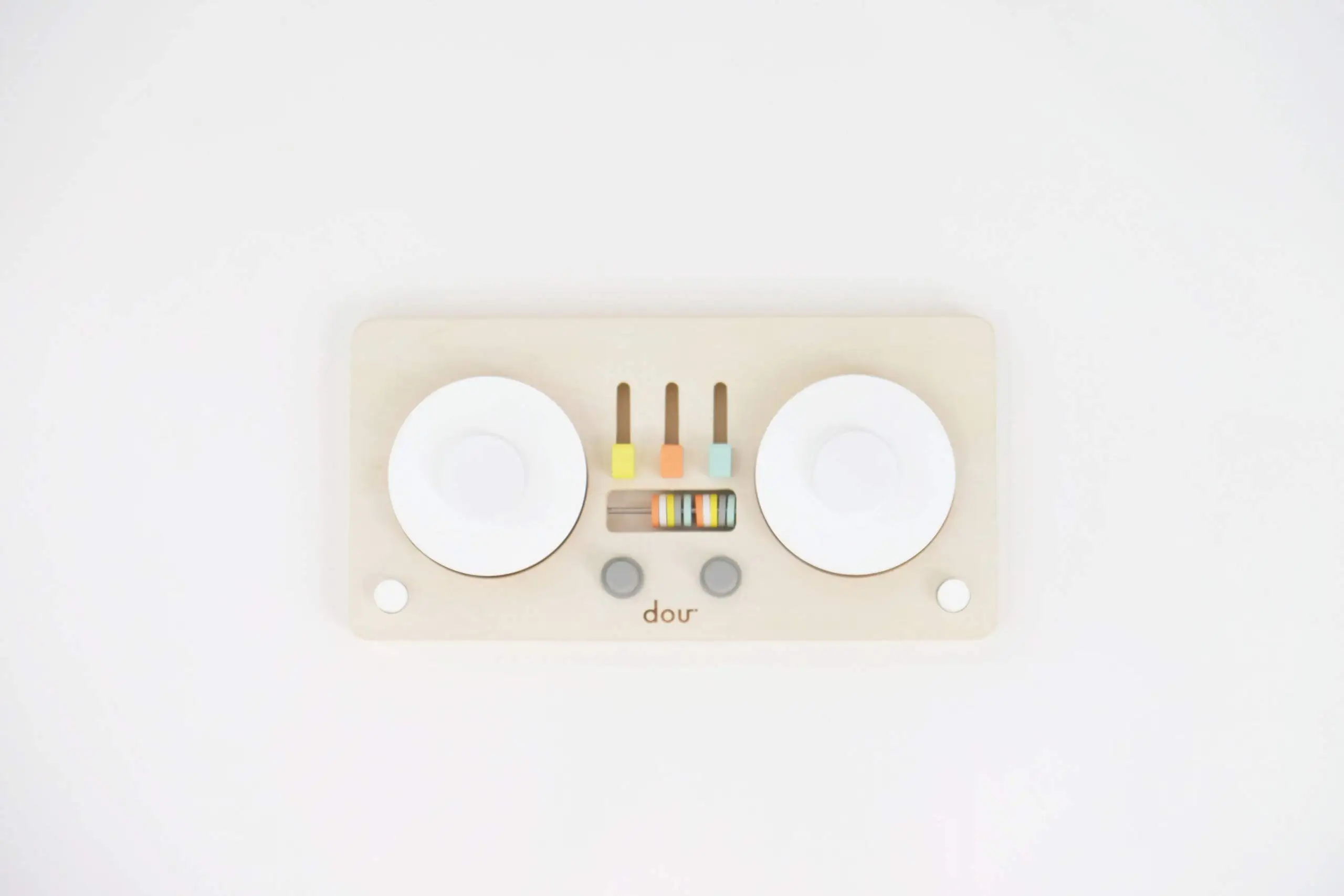 доу маленький ди-джей доу? |