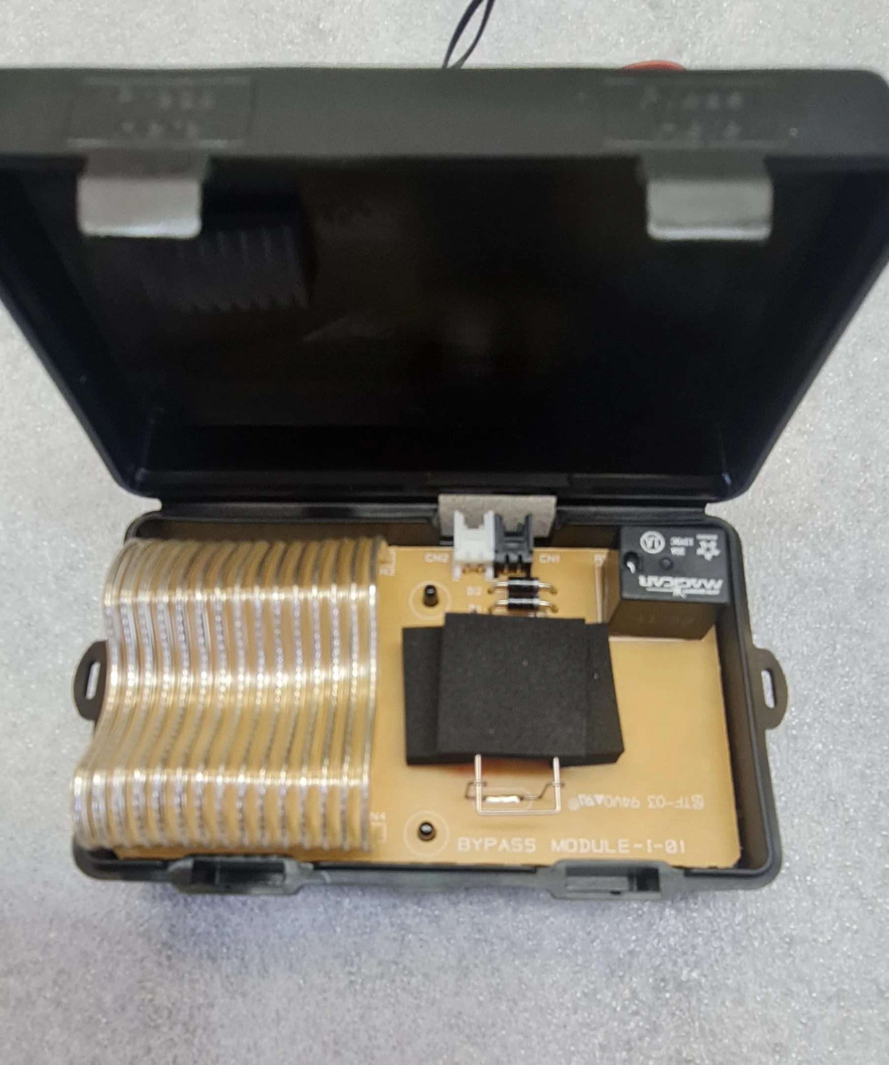 модуль для обхода штатного имобилайзера шерхан SCHER-KHAN BP-2 |