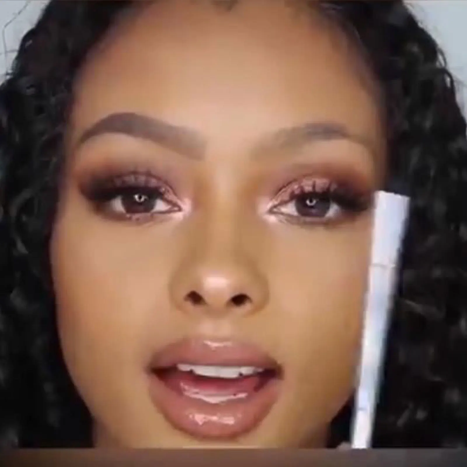 Многофункциональная ручка для контурирования бровей 4 в 1 Blonde Light Brown