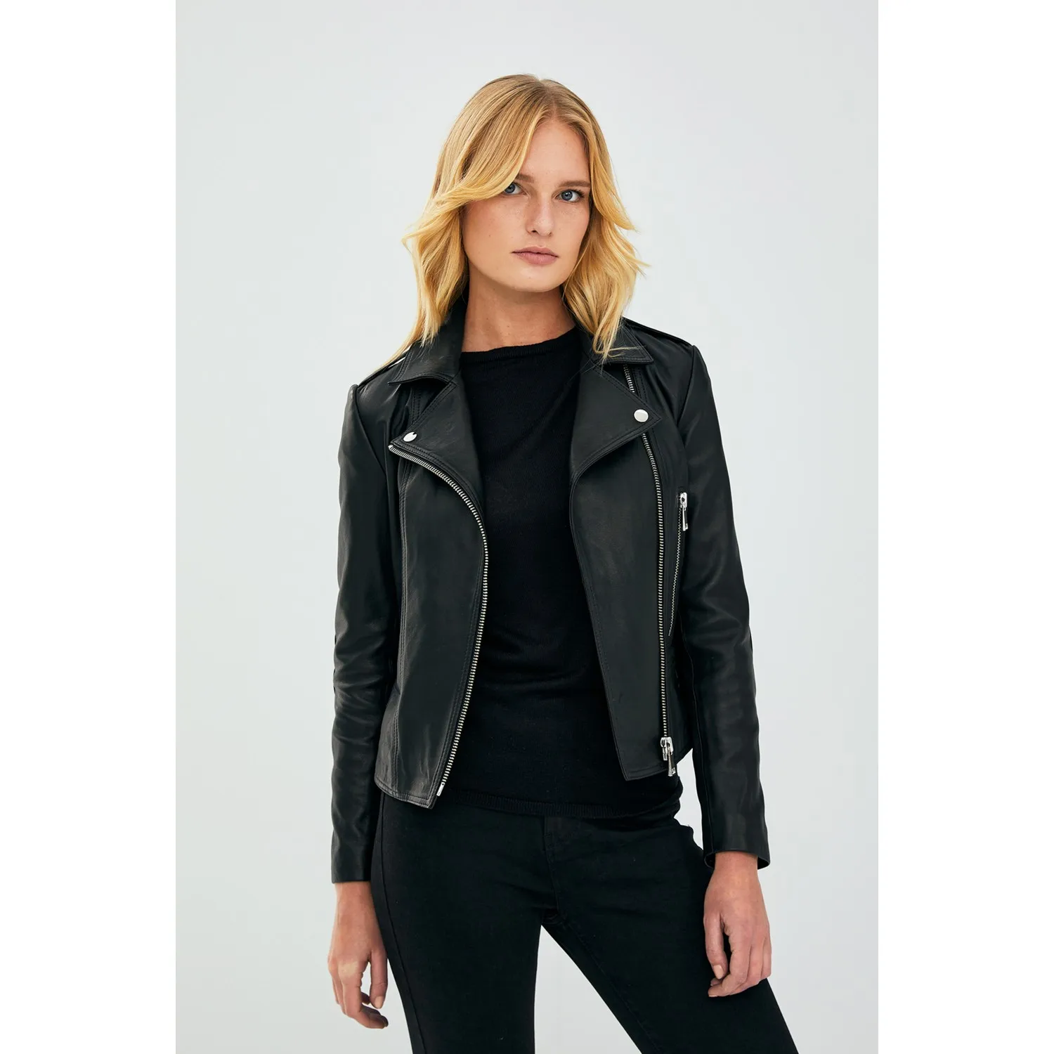 Derimod Женские кожаные пальто