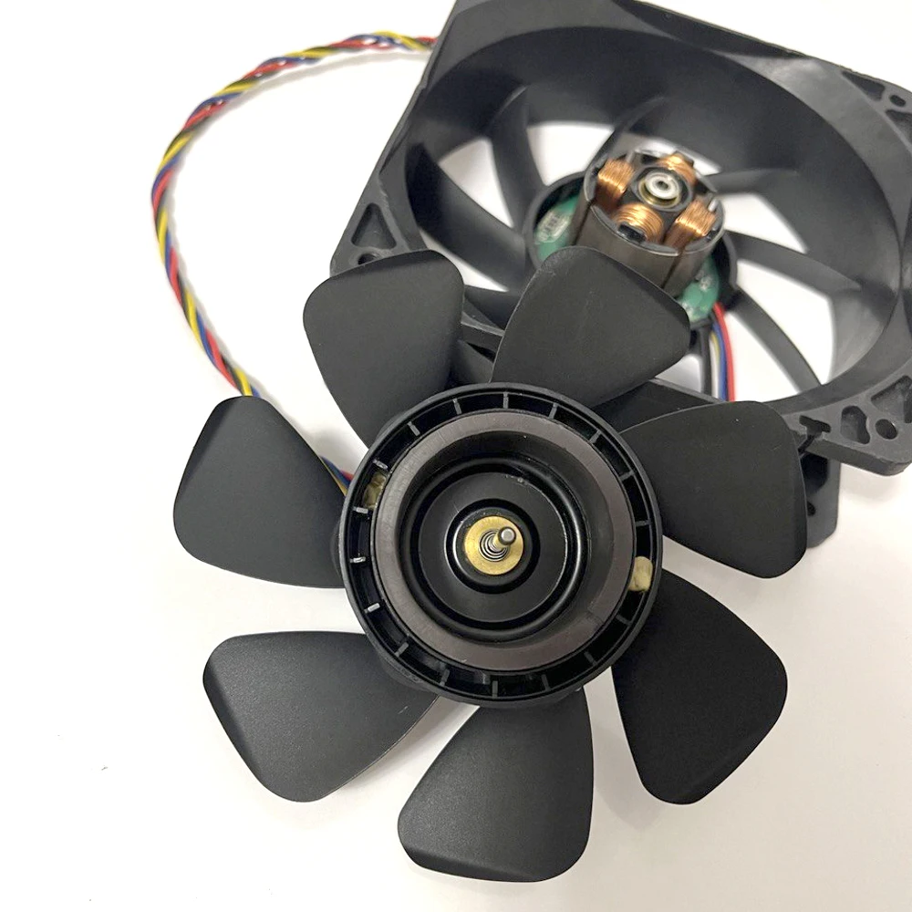 Вентилятор шахтера 120 мм высокой скорости CFM поток воздуха SG121238BS 12038 12V для S15 S9 L3 + T9 D5 Z9mini T2T S11 M3 E9 E10 A8 A9 841 2.7A Охлаждающий вентилятор сервера.