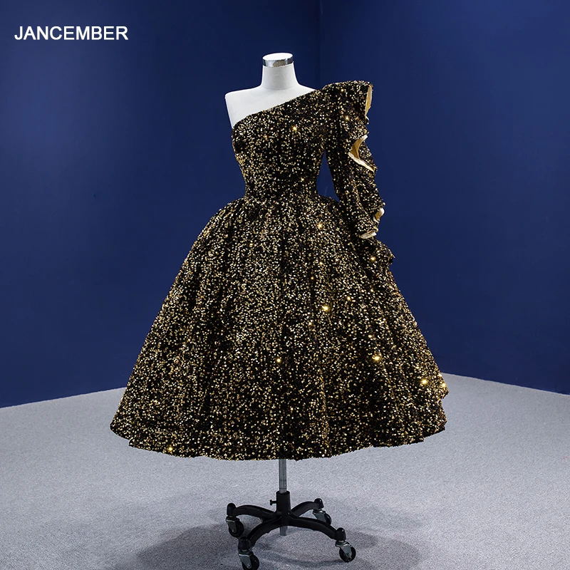 Коктейльное платье с бусинами RSM67098