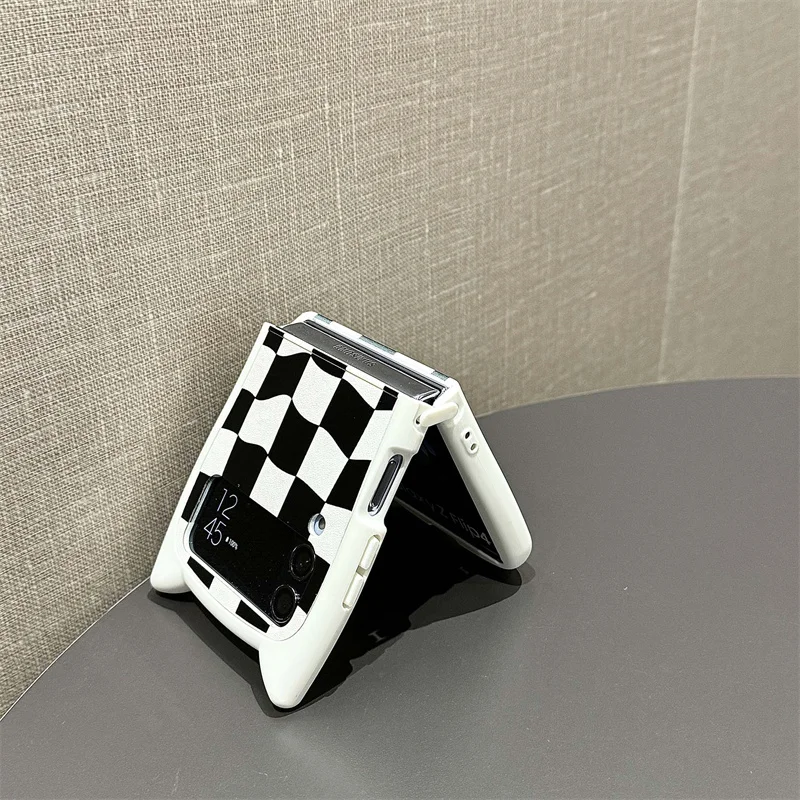 Cartoon Cat ears Plaid leather wristband Case Samsung Galaxy Z Flip 6 5 flip 3 4 Hand cord Cute plush shockproof cover fashion