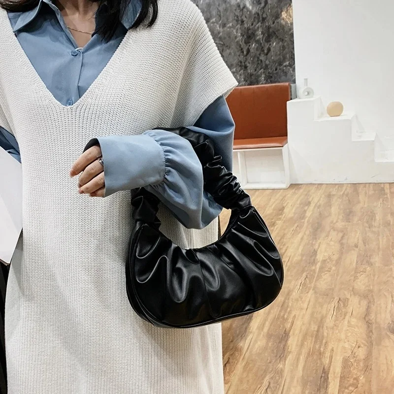 

Складная сумка через плечо в форме облака, сумка под подмышку, французская нишевая текстурная популярная плиссированная маленькая сумка, женская новая трендовая сумка для женщин
