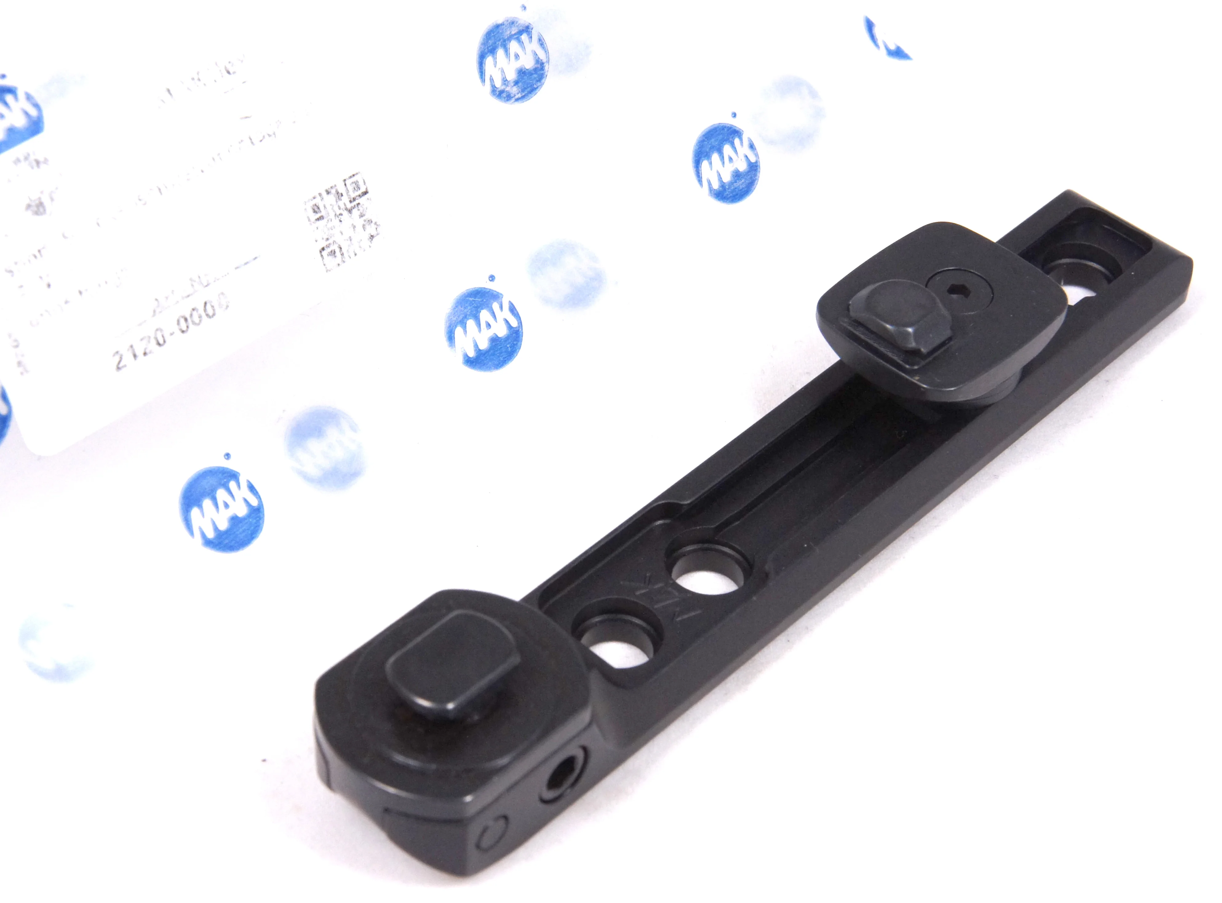 Рисунок 5 - Поворотный кронштейн MAKflex под