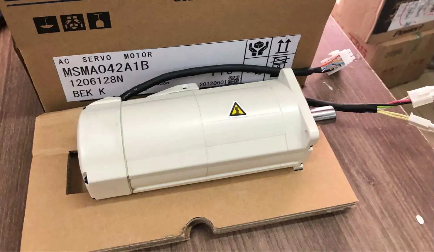 Совершенно новый MSMA042A1A MSMA042A1B MSMA042A1D MSMA042A1E MSMA042A1F MSMA042A1P MSMA042A1C Гарантия один год ​