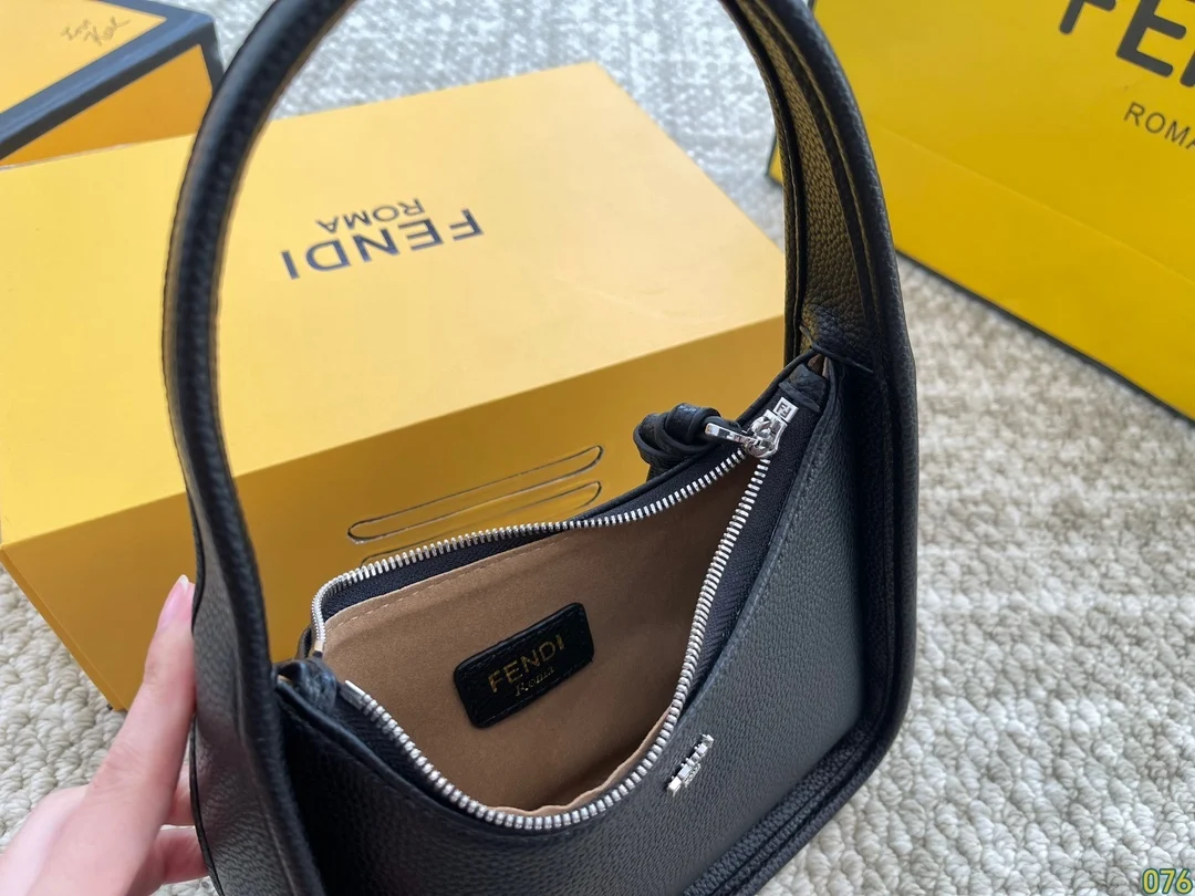 точная копия 1:1 Сумка Для Подмышек В Стиле Fendi