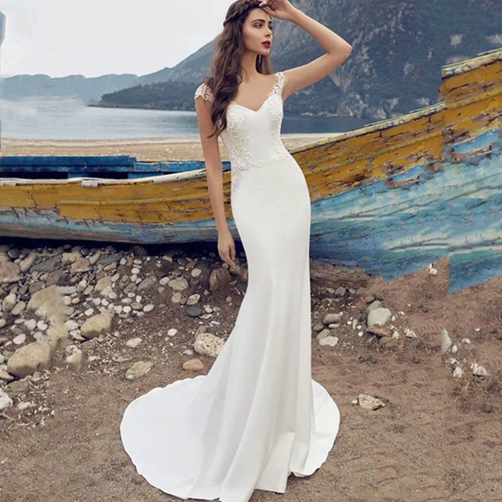 

Cap Sleeve Mermaid Wedding Dresses 2022 New Appliques Backless V-Neck Sweep Train De Mariée Sexy Bride Gowns For Women Buttons