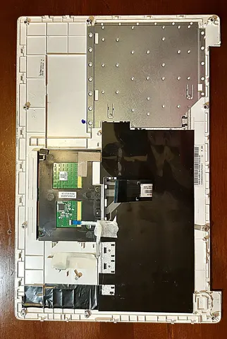 Топкейс Asus Х553М..13N0-RLA0E21, 13NB04X2AP0421 ,тачпад 13N0-RLA0201,клавиатура 0KNB0-612RRU00 Rev.A,0KN0-R91RU23 NSK-USA0R б/у