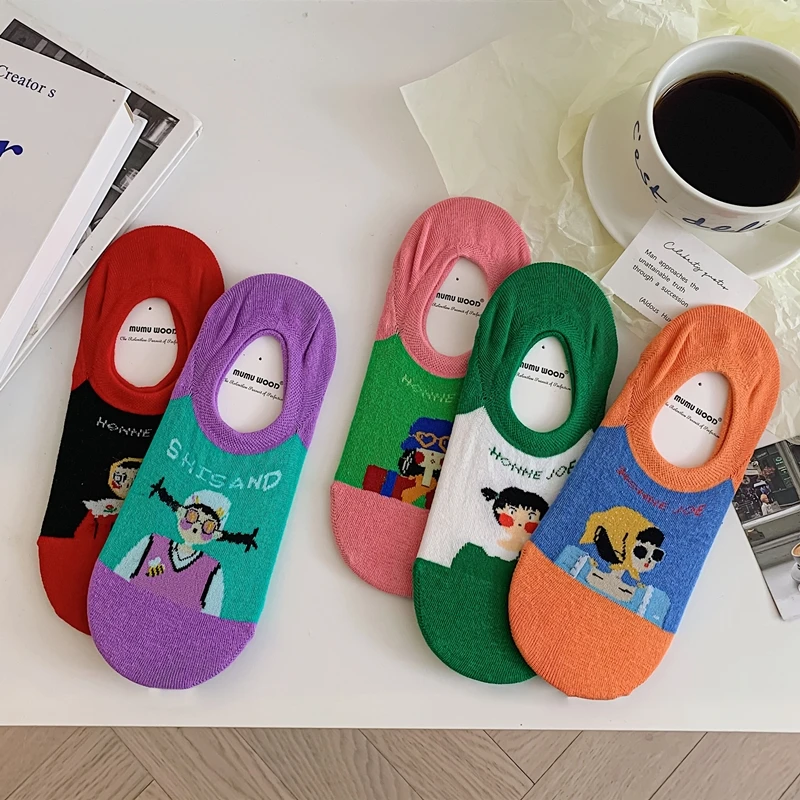 LISCN 2023 Creative Multicolor Graffiti Girls Low Ankle Socks Cotton Boat Socks For Women Girls Trendy Accessories