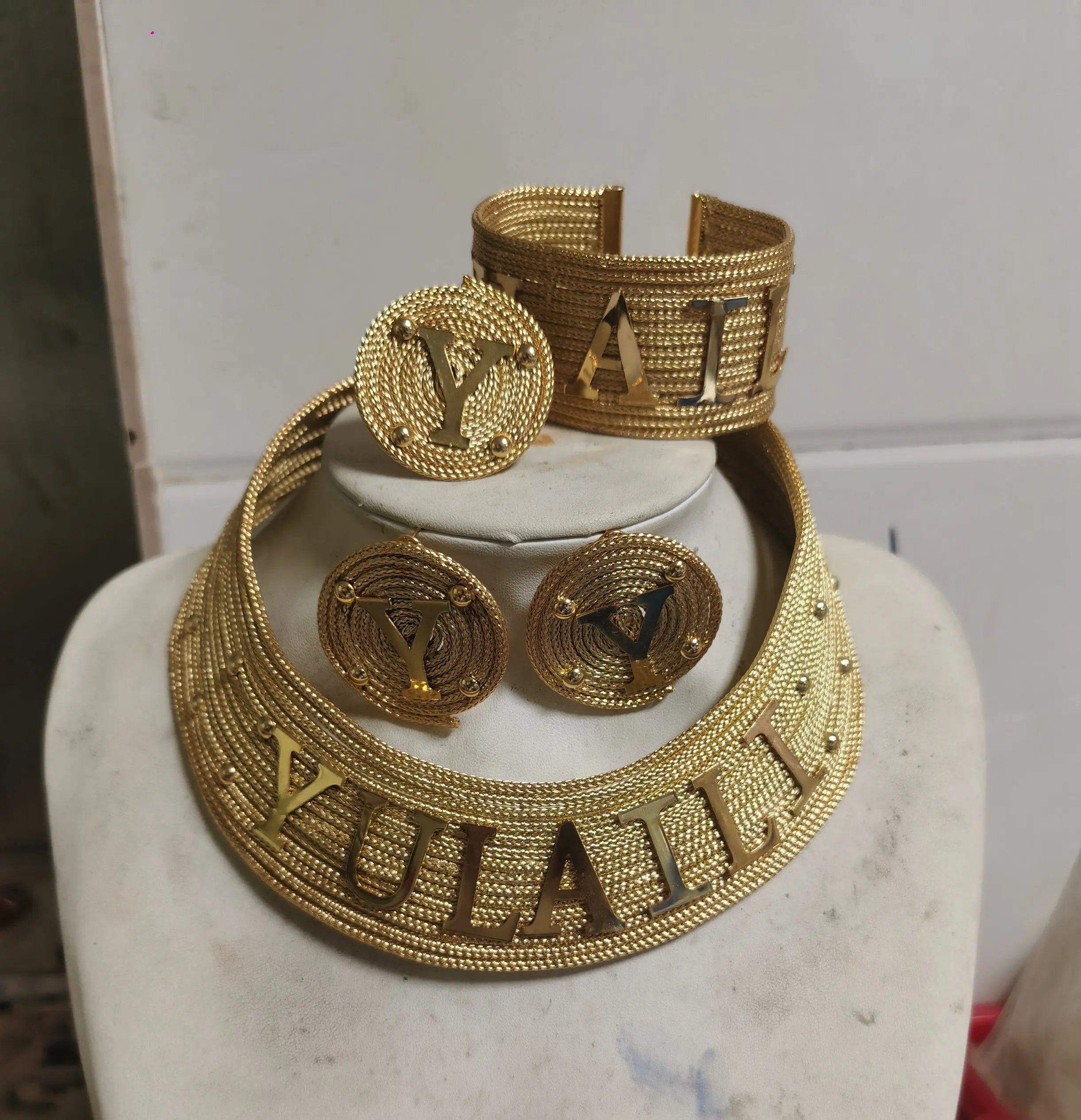 Custom Jewelry Customized Name Brazilian Gold Plated Jewellery Set Exclusive Necklace Earrings Ring Bracelet Yulaili