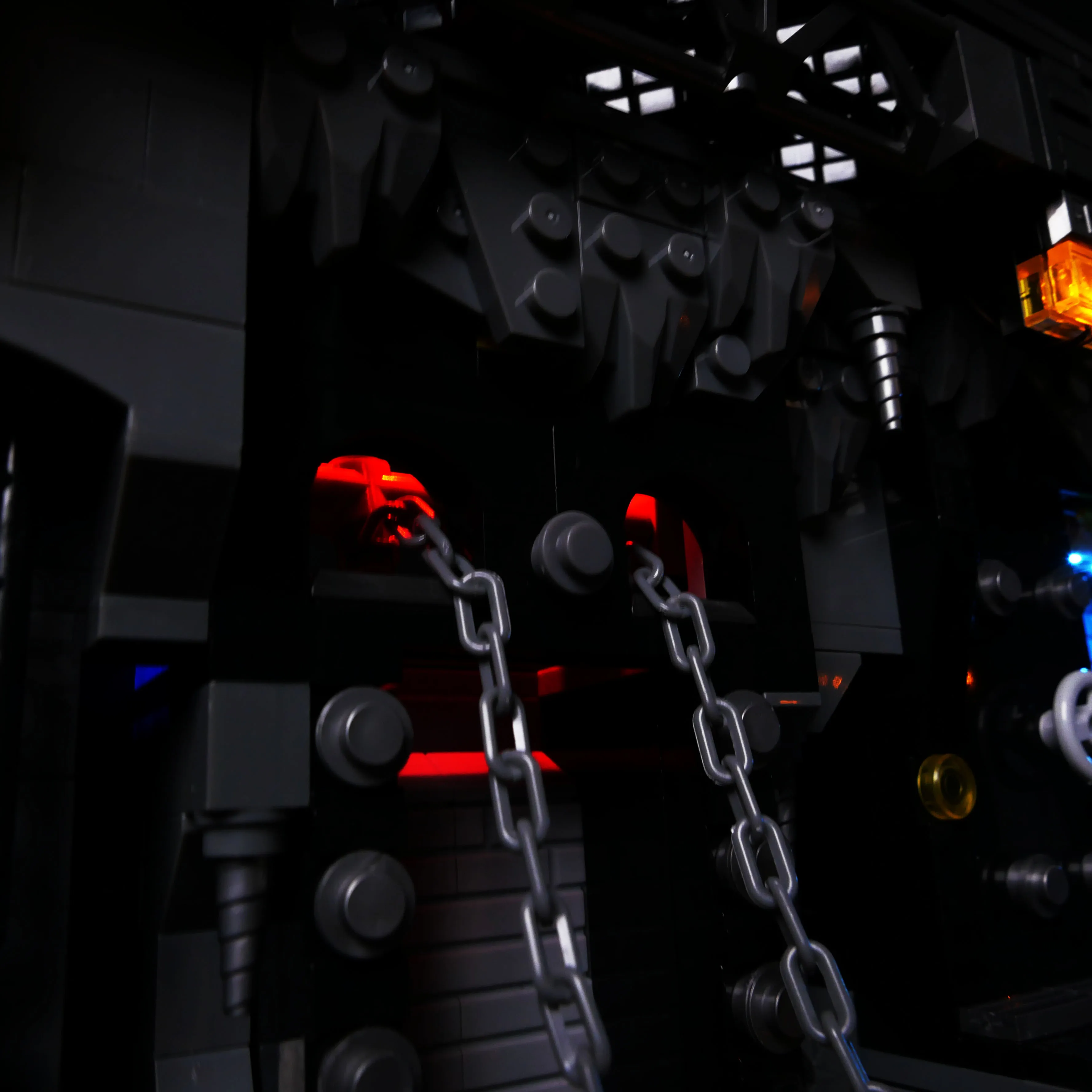 Комплект светодиодного освещения для конструктора 76252 Batcave Shadow Box, набор для самостоятельной сборки, декоративная подсветка, совместимая модель (кирпичики в комплект не входят) (art.: 3920da4147bc5) - 3920da4147bc5