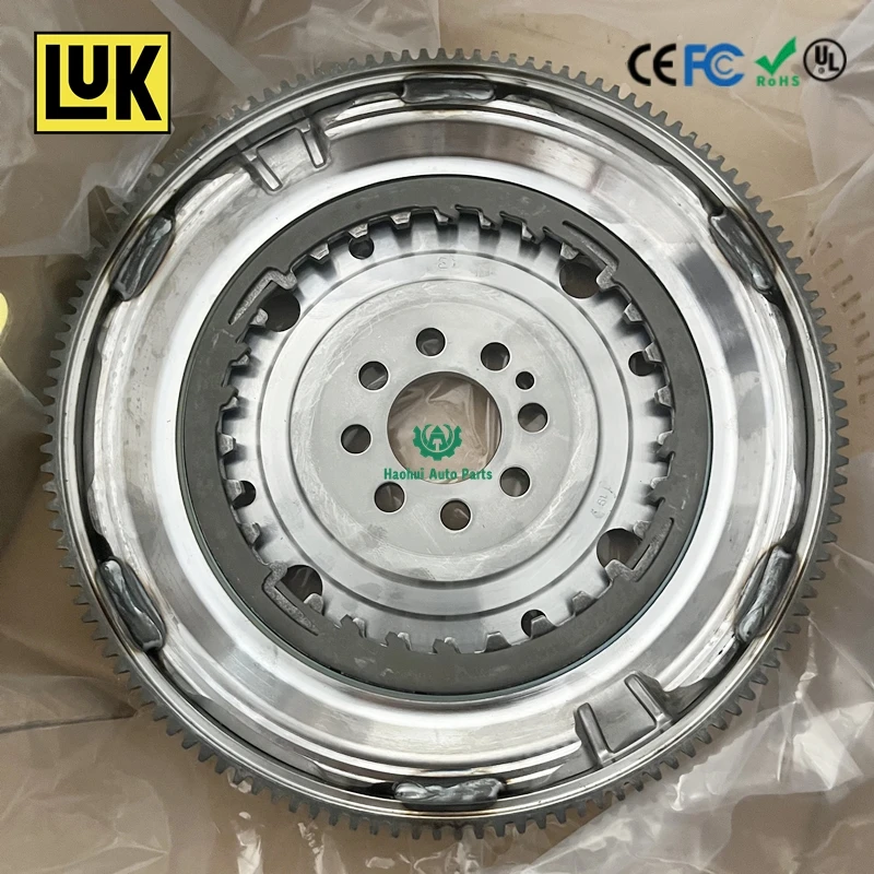 Новый маховик сцепления LUK 0AM DQ200 DMF DSG 8 отверстий для VOLKSWAGEN PASSAT B7 Audi Skoda 1.8 415079310