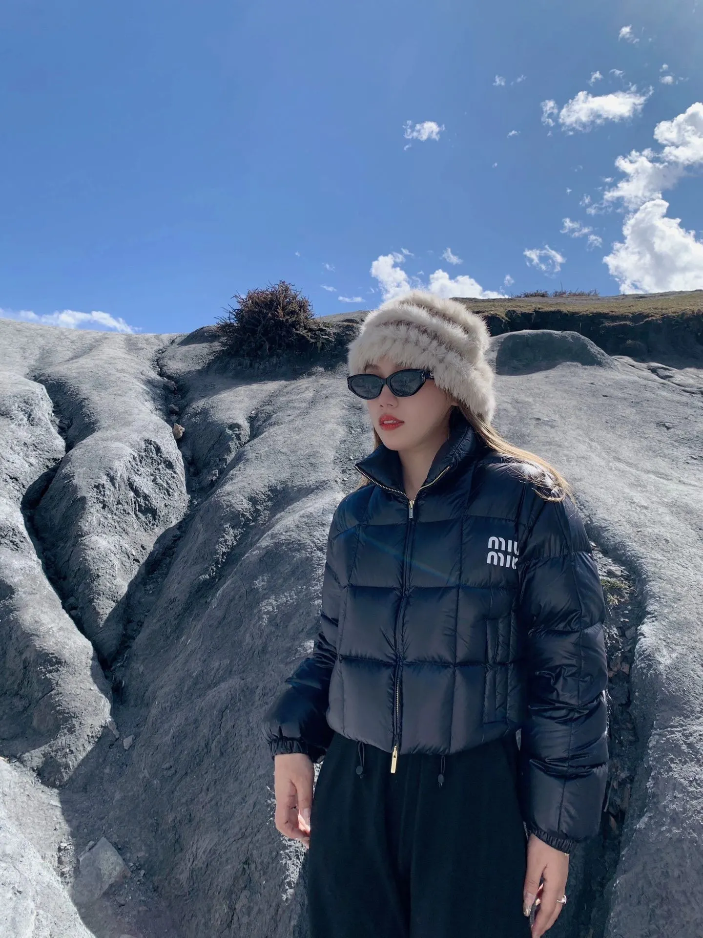 Пуховик в стиле Miu