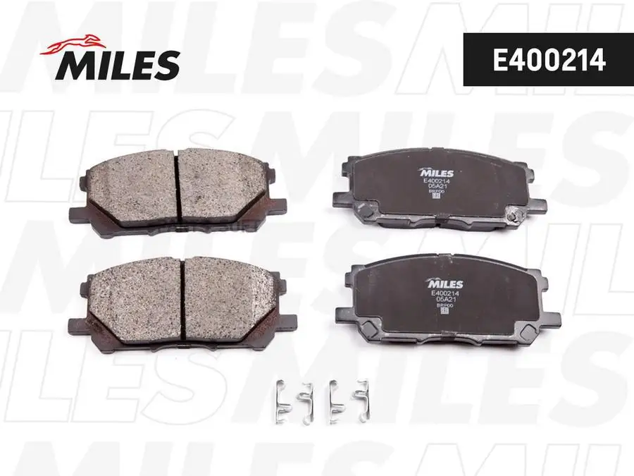 Колодки тормозные LEXUS RX300/RX330/RX350 03 08/RX400H 05 09 перед. LowMetallic E400214