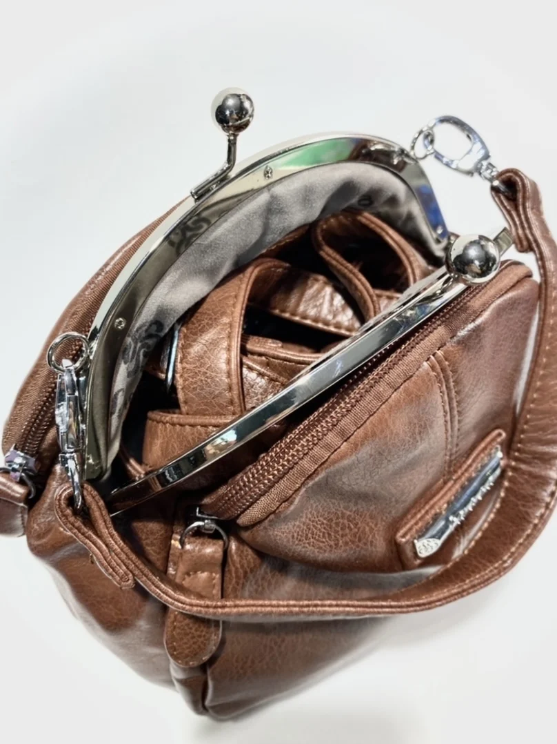 Маленькая женская сумочка с фермуаром - доставка по РФ от 2 дней тренд 2022 (осенняя