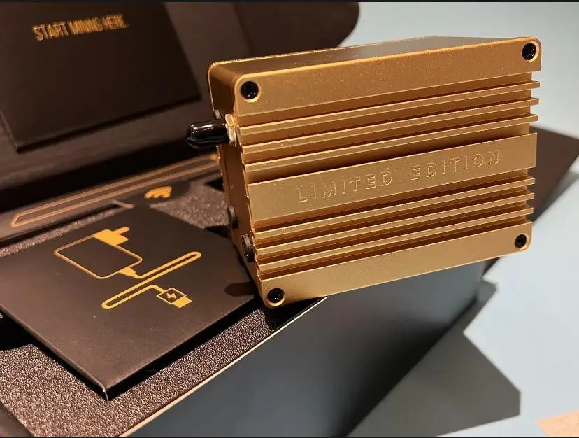

MNTD Helium Hotspot Майнер Goldspot ограниченный выпуск 8 Гб EU868