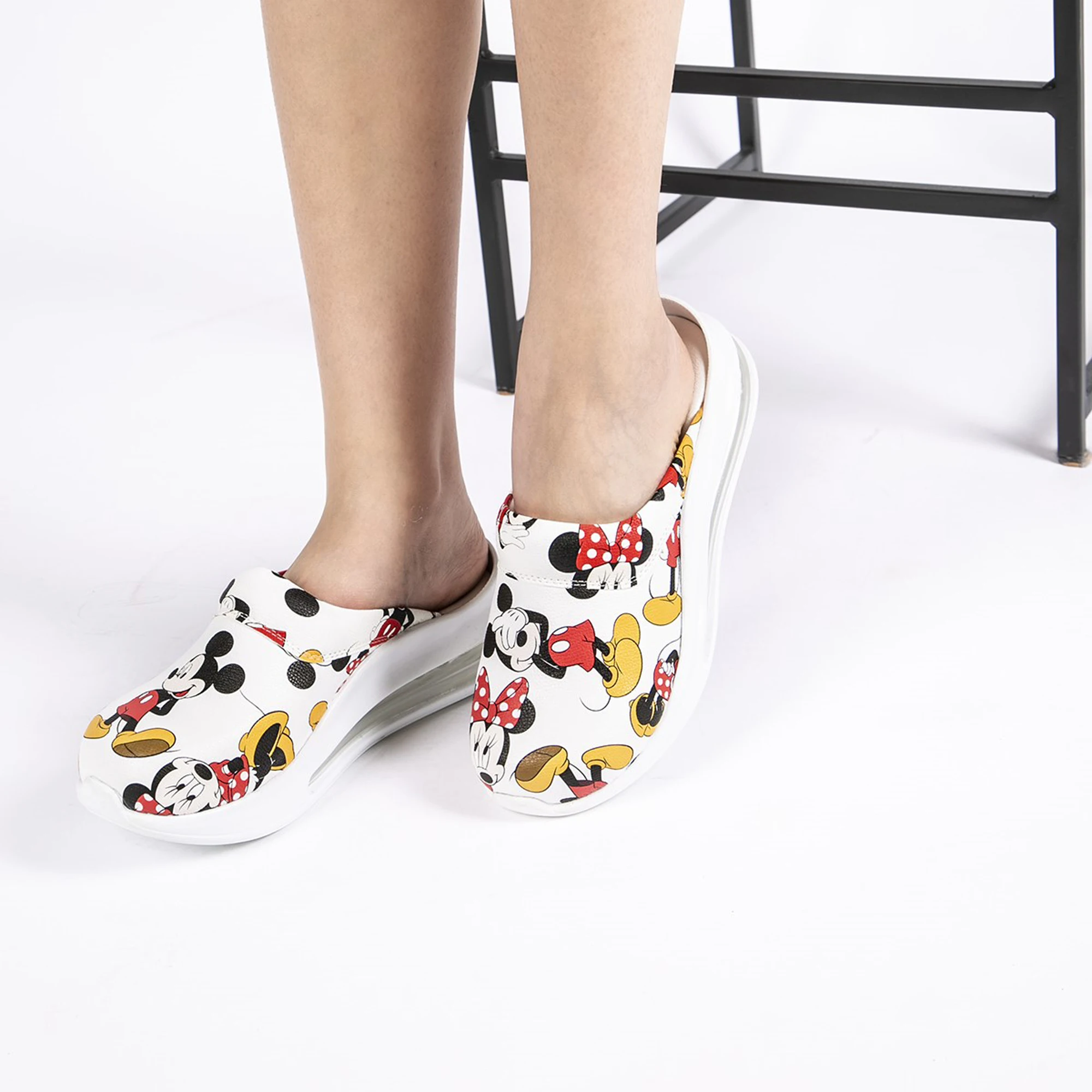 

Сабо с мультяшным рисунком, нескользящая подошва, унисекс, медсестра, стоматолог, врач, женская, больница, сад, домик для отдыха на открытом в...