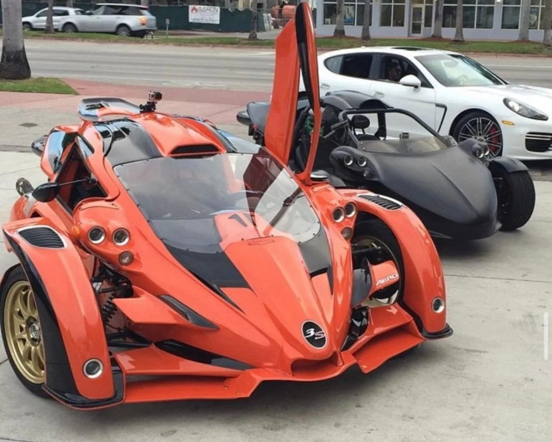 

BJ HOT SALES Aero 3s T-Rex 3 Wheel With Sound System Speaker
