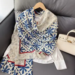 LOUIS VUITTON SHAWL  Casual outfits, Lv scarf, Favorite fashion designer