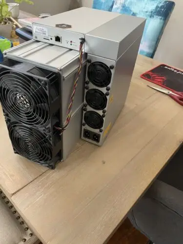 

Antminer KA3 166Th/s Kadena Miner, KDA 3154W Asic Miner с блоком питания, читайте описание