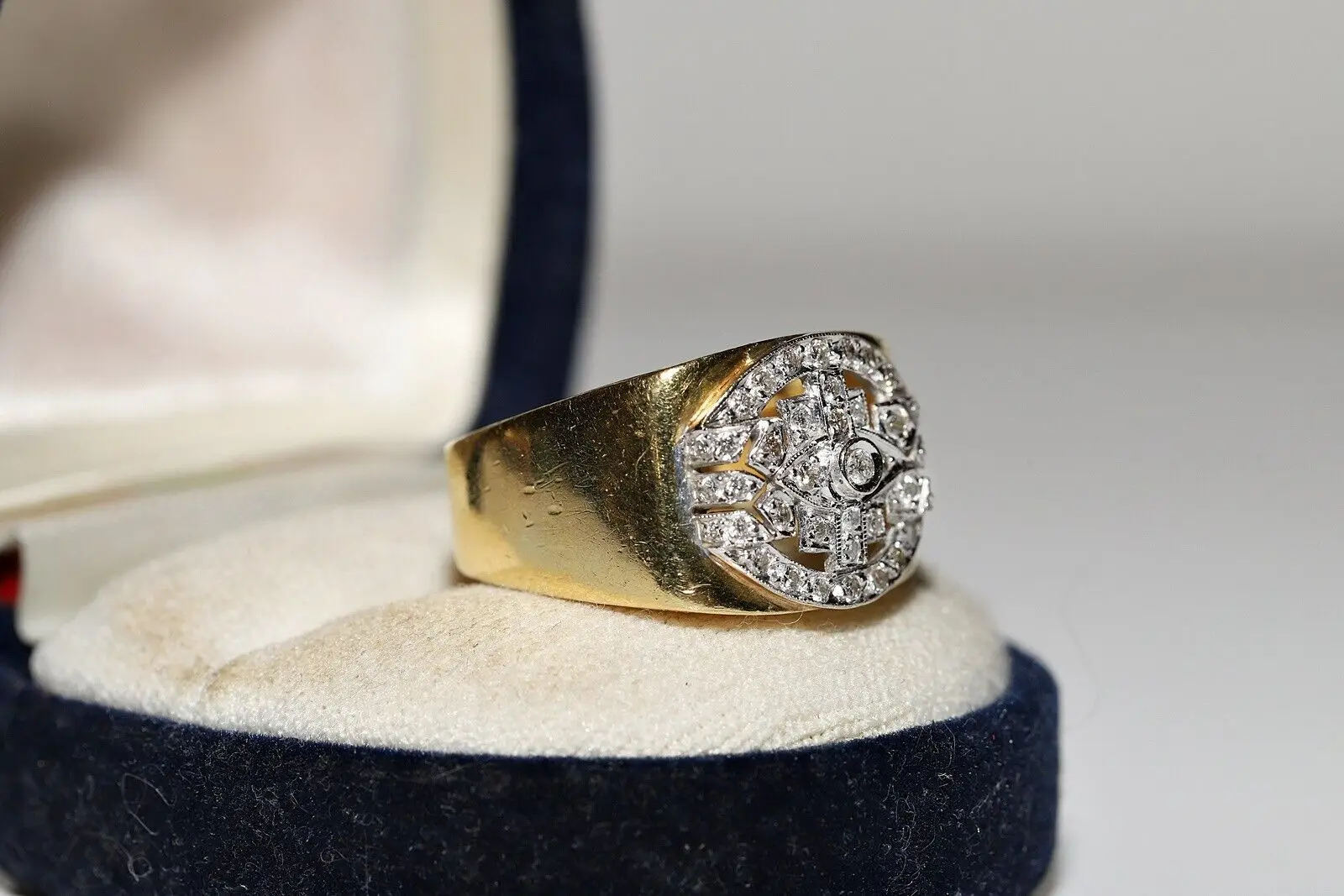 Рисунок 6 - Винтажное Оригинальное прочное