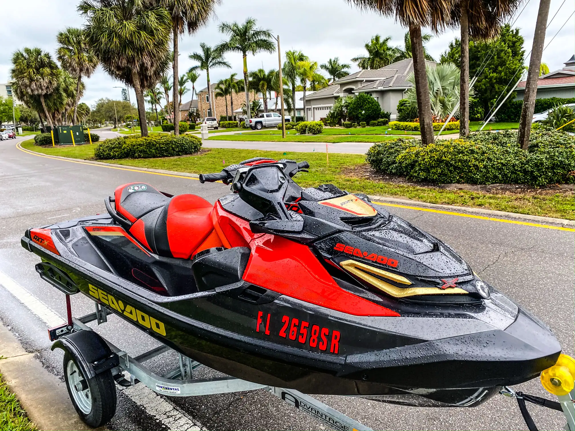 

2022 Sea-Doo RXT -X 300 Premium Triple Black