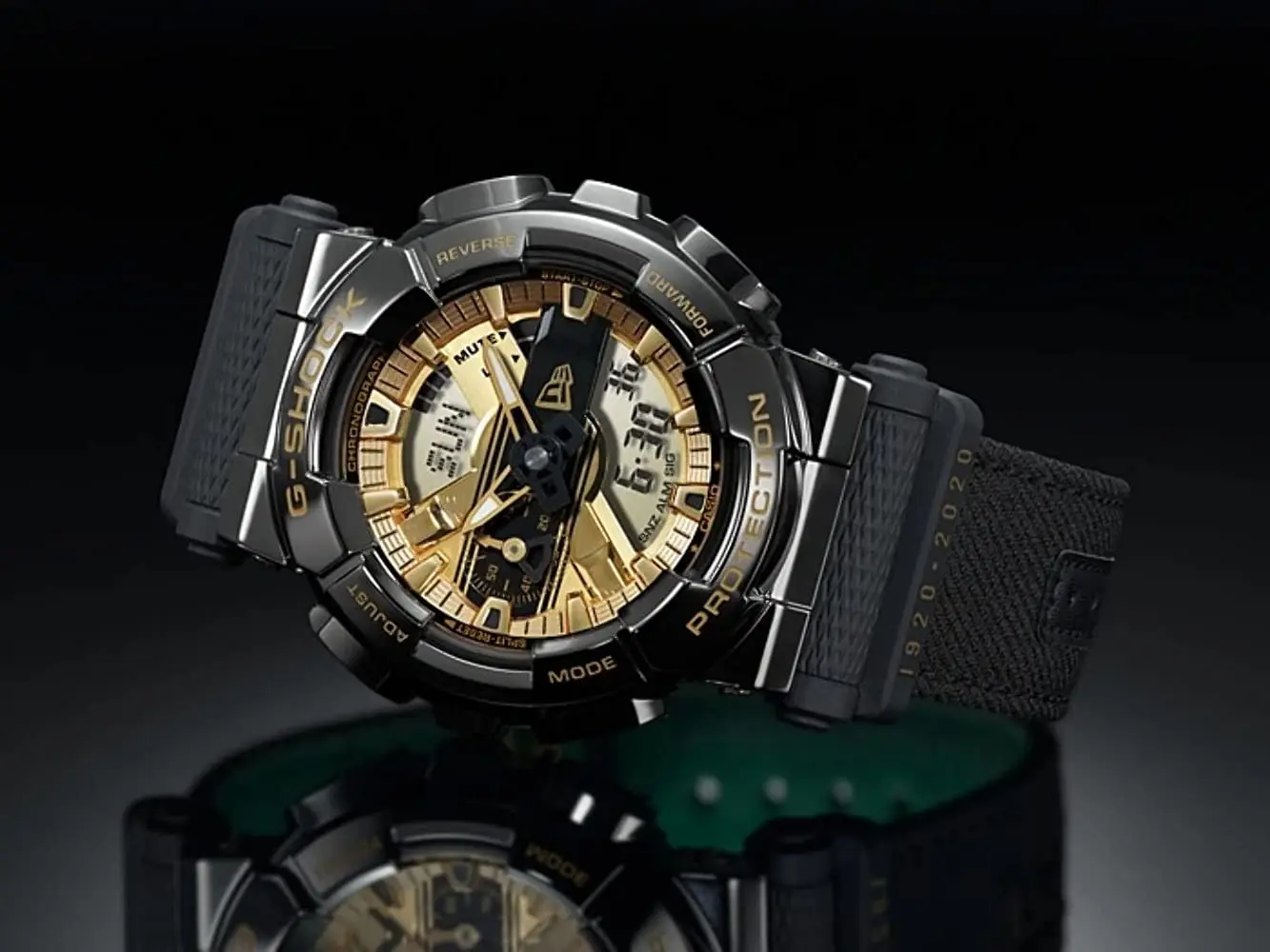 CASIO Часы Casio New Era Collaboration 100th Anniversary G-SHOCK G-Shock Мужские Ana-Digi GM-110NE-1A [Товар] |
