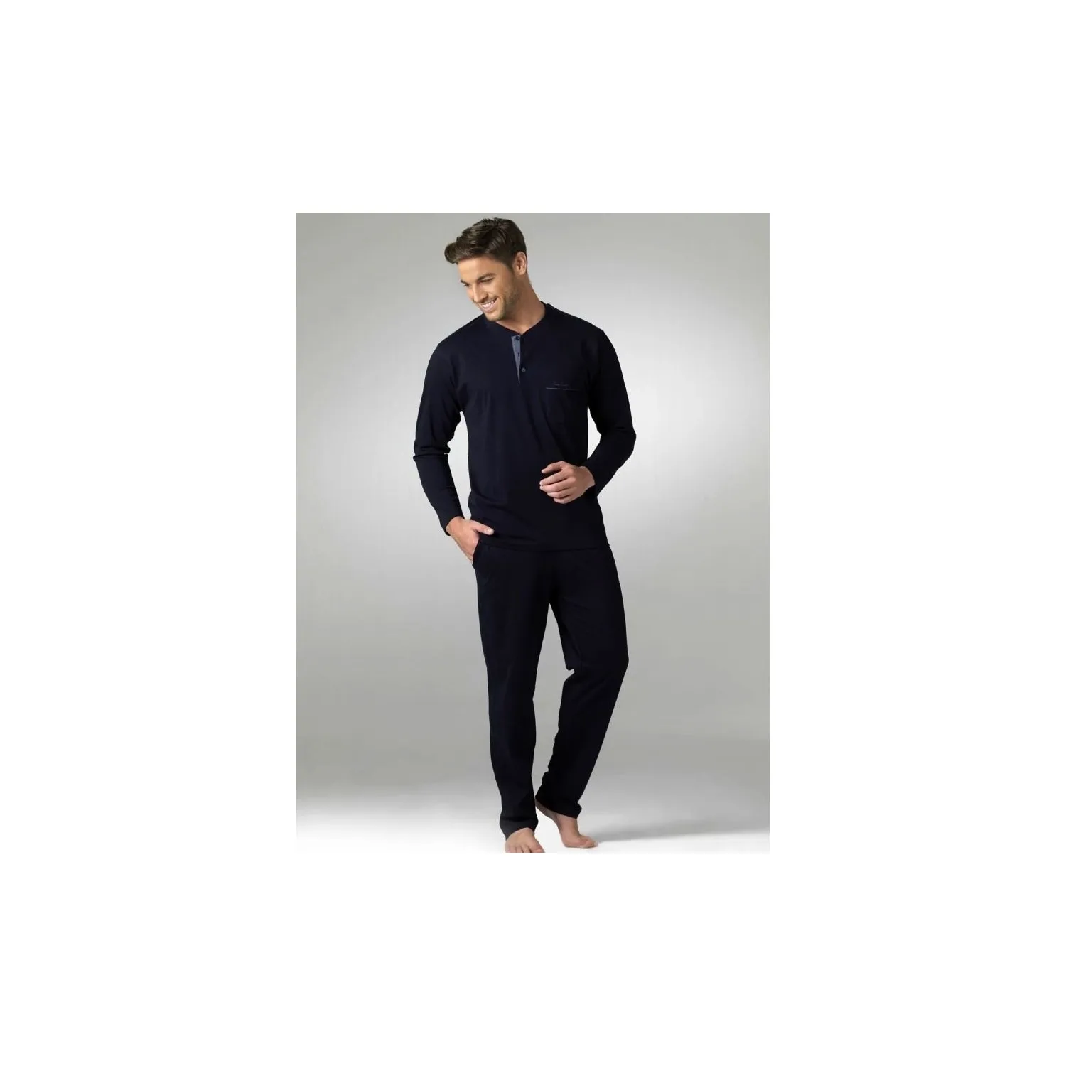 Рисунок 2 - Pierre Cardin 5li расчесанный пижамный