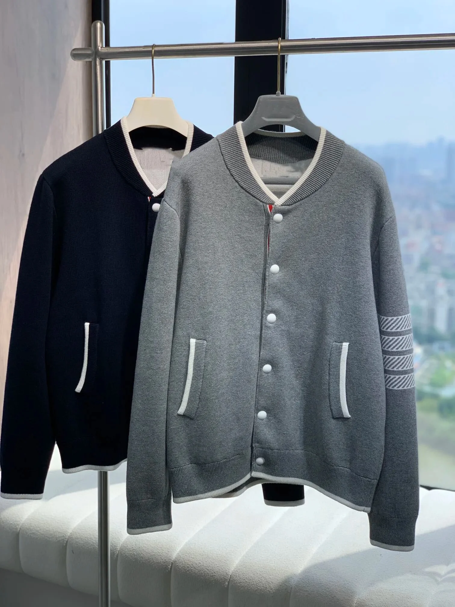 

Мужская зимняя куртка TB THOM, новинка 2023, мужской свитер, классические полосатые куртки с рисунком якоря, повседневный вязаный свитер, пальто