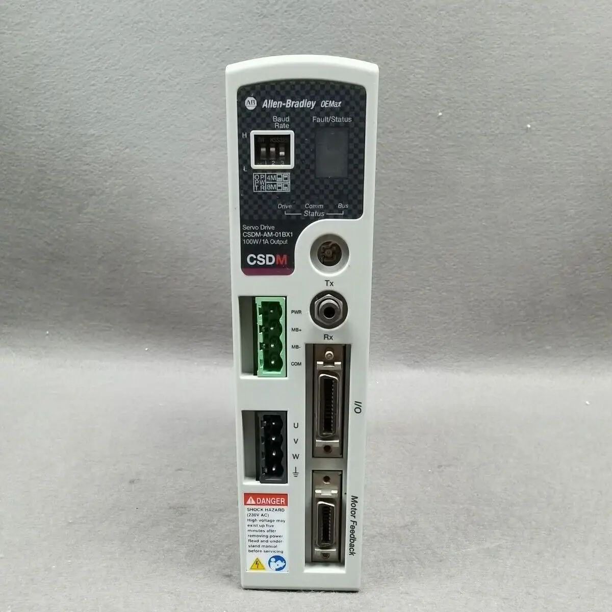 

Б/у CSDM-AM-01BX1 CSDMAM01BX1 сервопривод