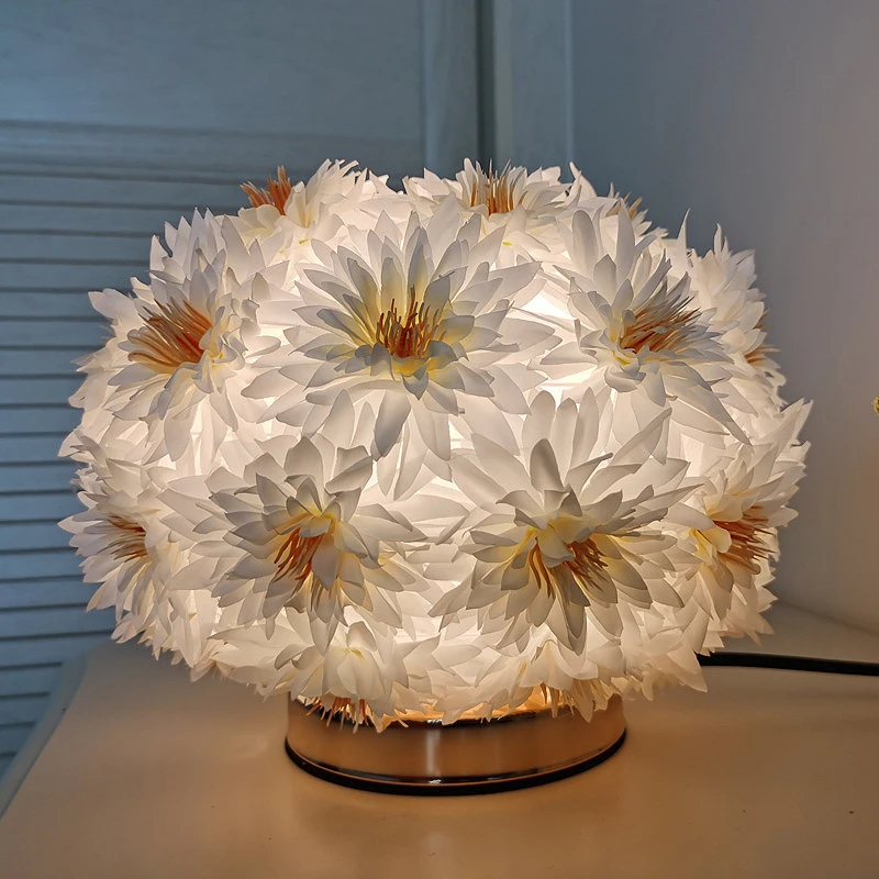 

Nordic Modern Flower LED Bedside Table Lamp Chrysanthemum Night Lamps for Bedroom Nightstands Living Room Study Children's Room