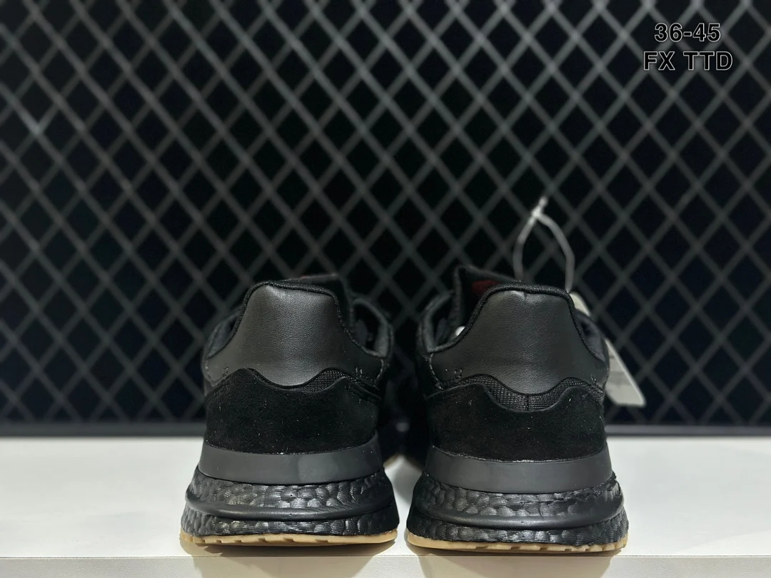 В наличии 24 часа доставкабольшой брендКроссовки