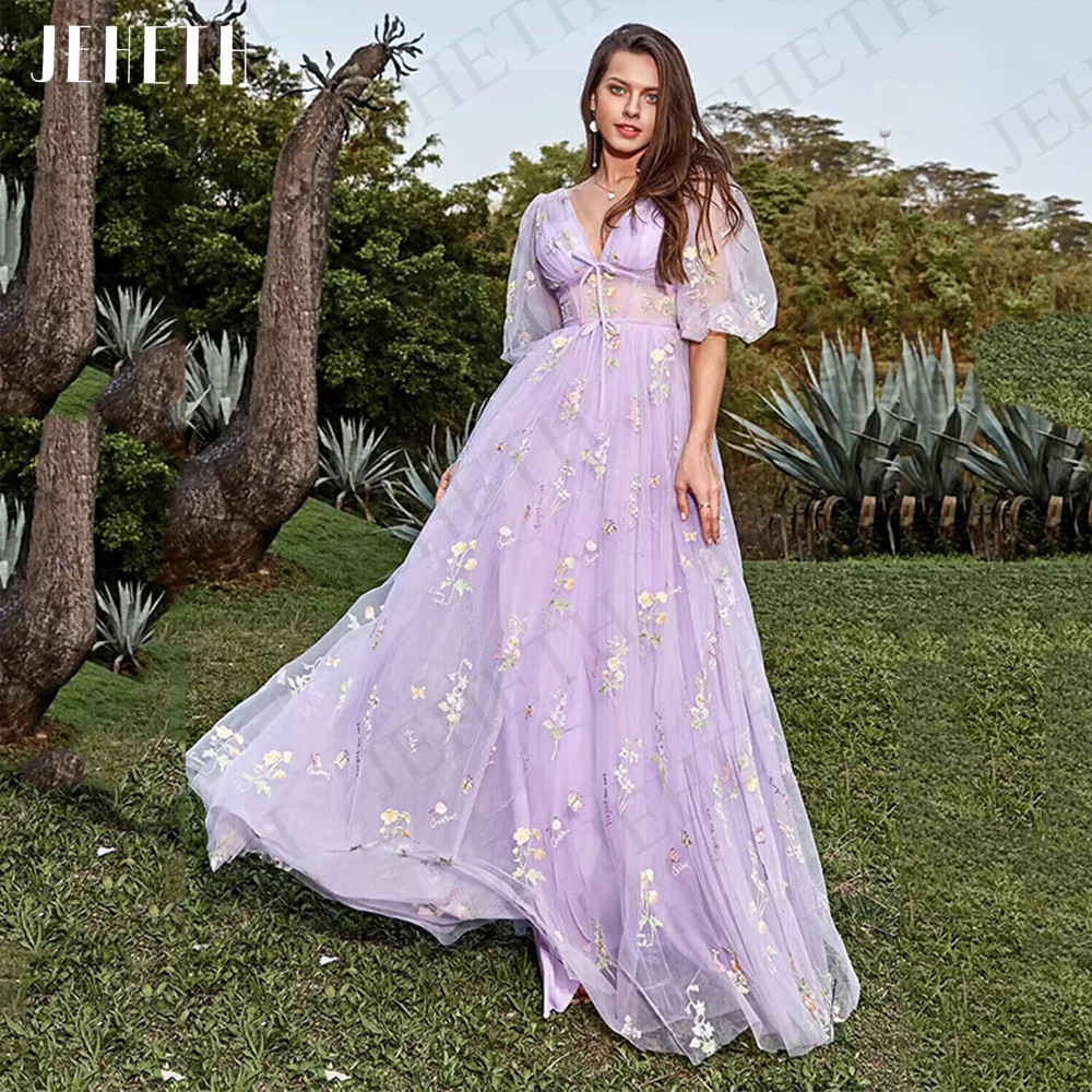 Рисунок 4 - Роскошное фиолетовое вечернее платье