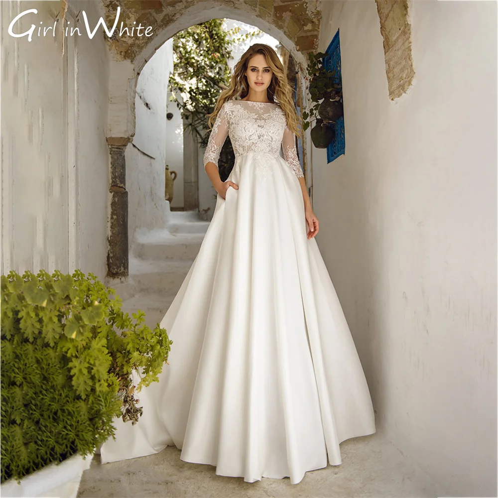 Купи Bohemian Satin Wedding Dresses A Line Lace Appliques Half Sleeves Wedding Gown Button Back Court Train Dress vestidos de novia за 6,600 рублей в магазине AliExpress