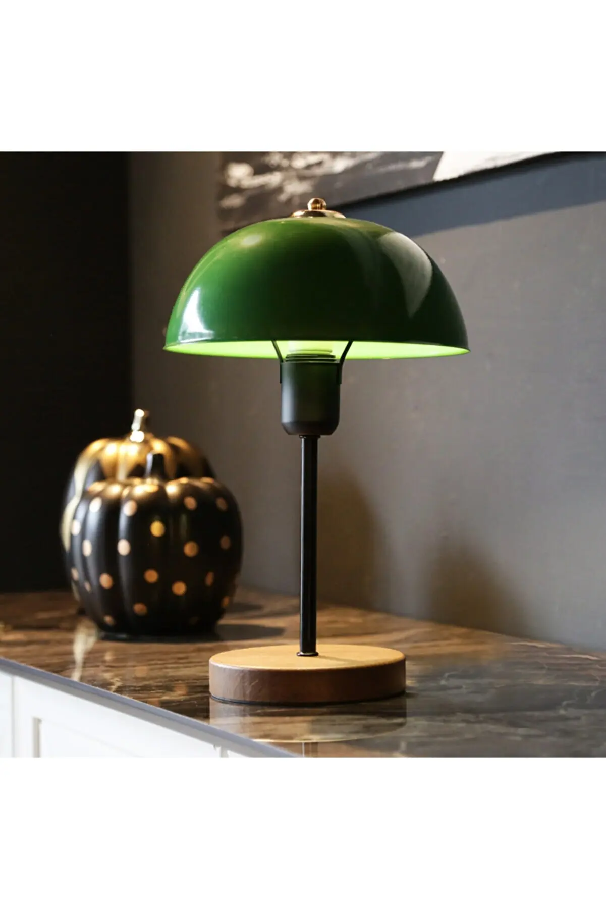 

Creative Nordic Metal Art Iron LED Folding Simple Table Lamp Eye Protection Reading Living Room Bedroom Bedroom Study Lamp