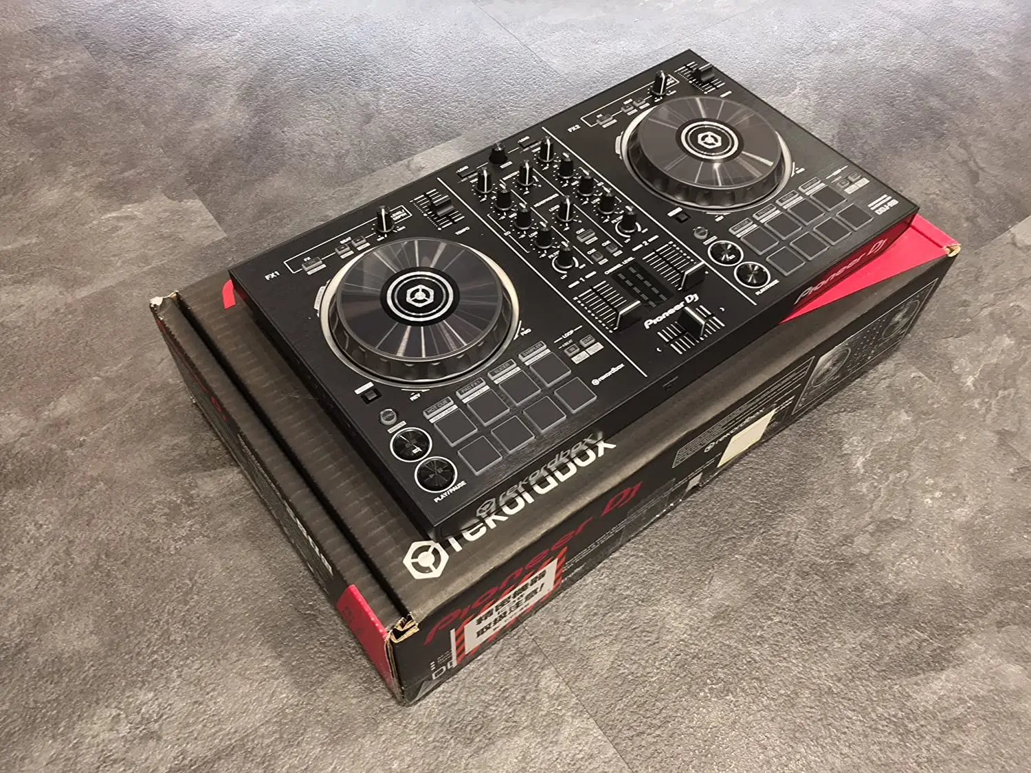 

Pioneer DJ DDJ-FLX6