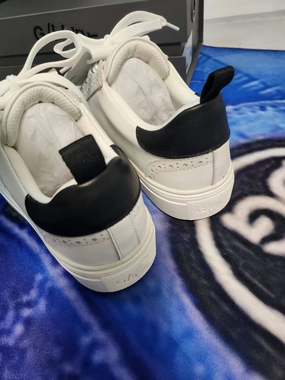 Genuine leather golf shoes Men's outdoor sports waterproof, anti slip, wear-resistant, breathable shoes Fixed nail board shoes