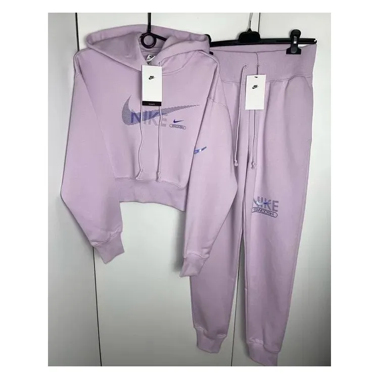 Рисунок 4 - Nike Спортивная одежда Swoosh Fleece
