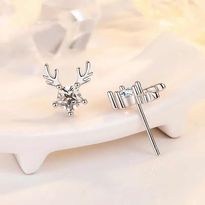 Симпатичные циркониевые рождественские серьги-гвоздики с оленем для женщин и