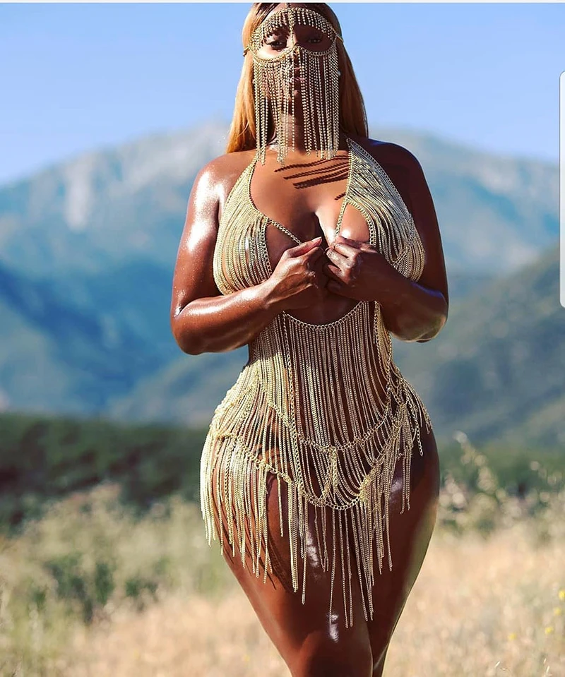 

Backless Bodysuit Sexy Metal Tassel Body Chain Halter Multilayer Bra Chain Women Fashion Bling Nightclub Festival Body Jewelry