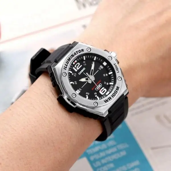 Мужские спортивные водонепроницаемые часы Casio Sporty со стальным ...