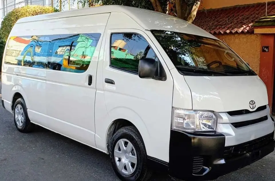 

Used Cheap HIACE VAN FOR SALE