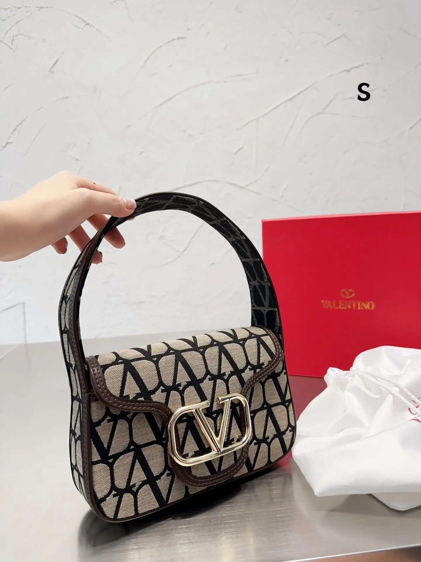 In Style of New Женская сумочка Кошелек Наклонное плечо Сумка Наклонная подмышка