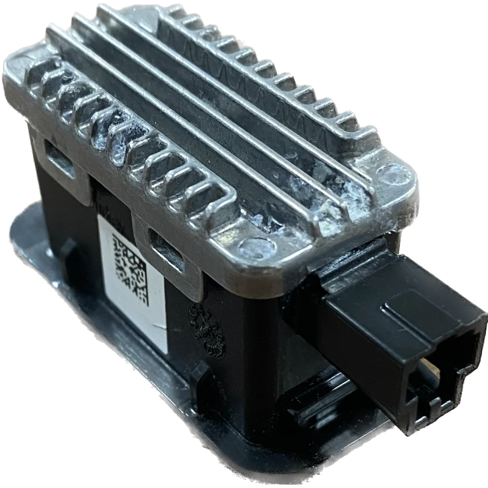 

Входной светодиодный индикатор левый для Skoda OE 5E3052133B черный