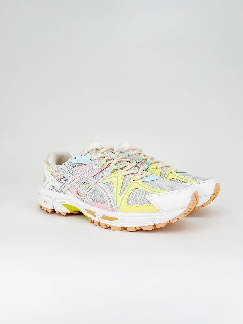 кроссовки ASICS