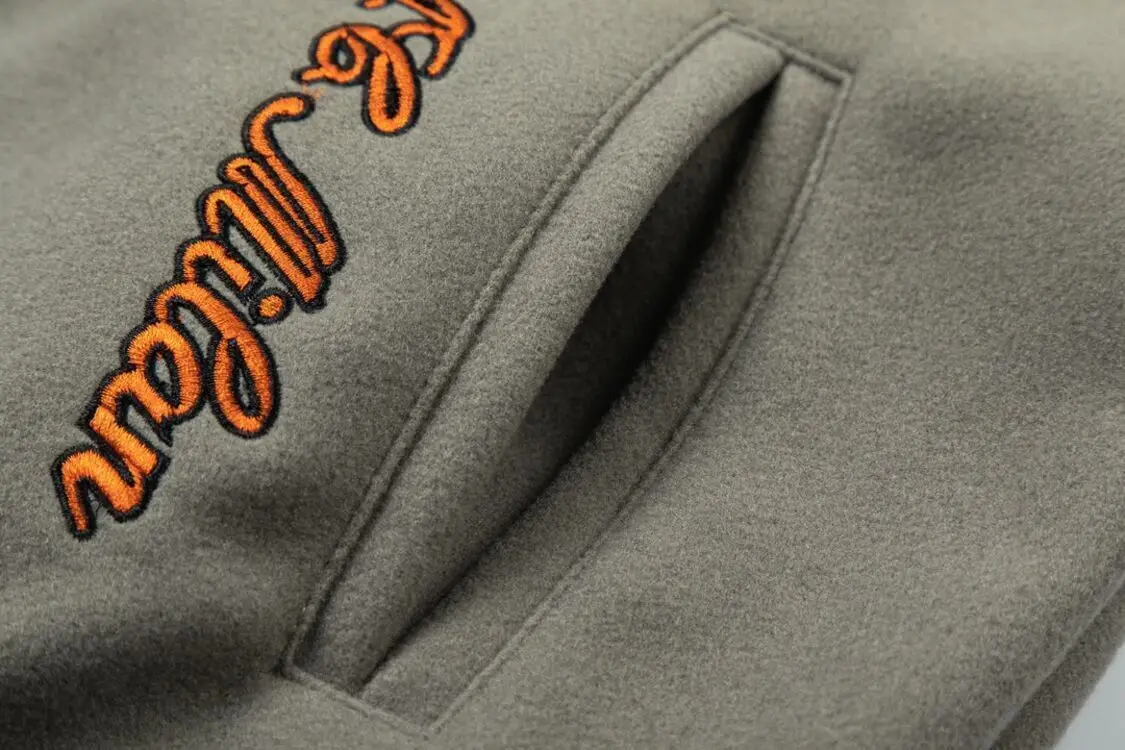 Костюм и куртка белого цвета 2024SS AC